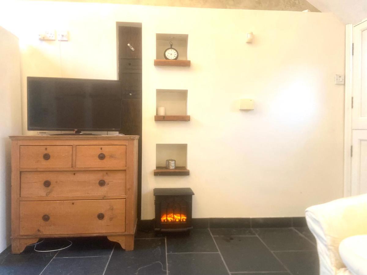 Beautiful 1-Bed House In Gloucestershire Westbury on Severn Bagian luar foto