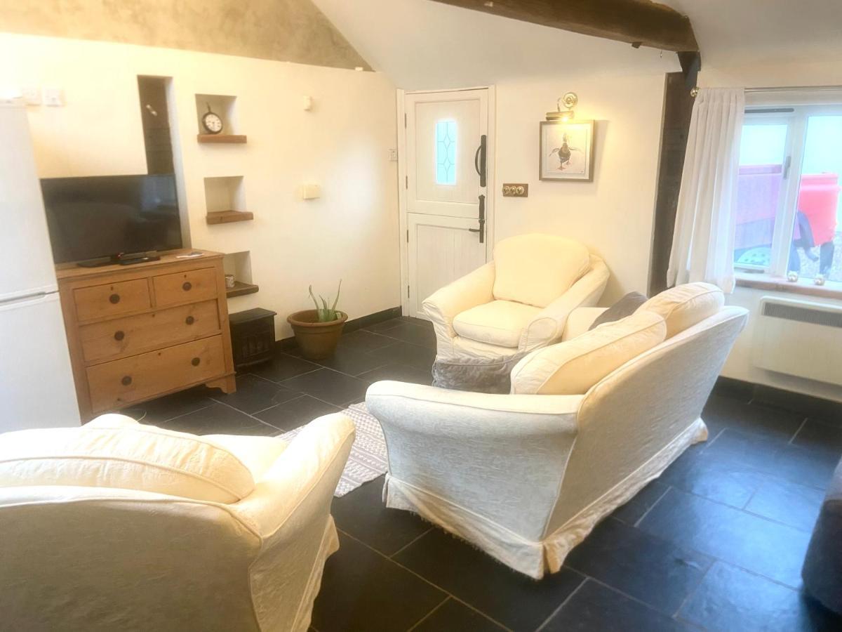 Beautiful 1-Bed House In Gloucestershire Westbury on Severn Bagian luar foto